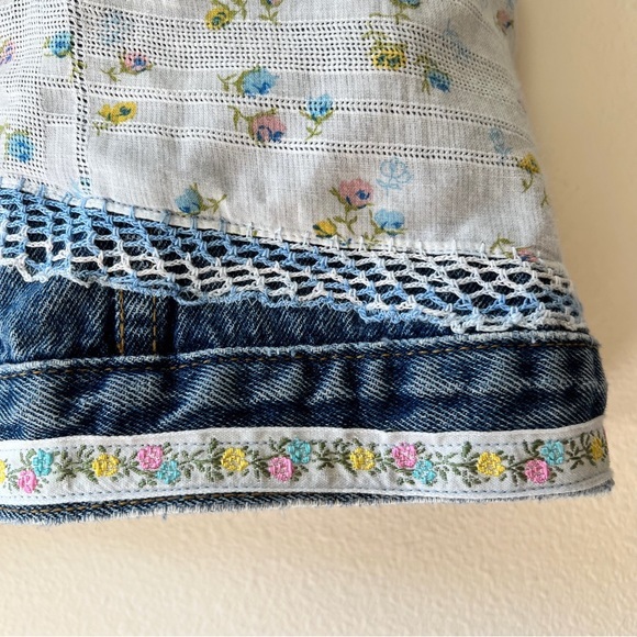 Reworked patchwork handkerchief floral‎ denim jacket L handmade - Picture 4 of 11